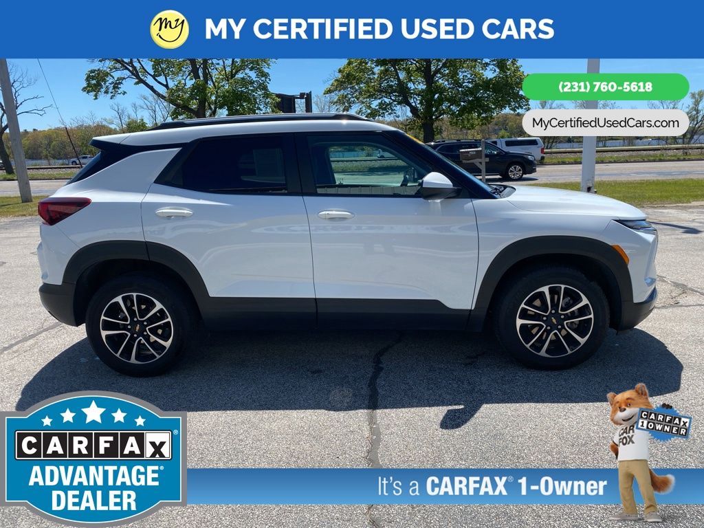 Summit White 2024 Chevrolet Trailblazer SUV / Crossover Four-Wheel Drive 9-Speed Automatic