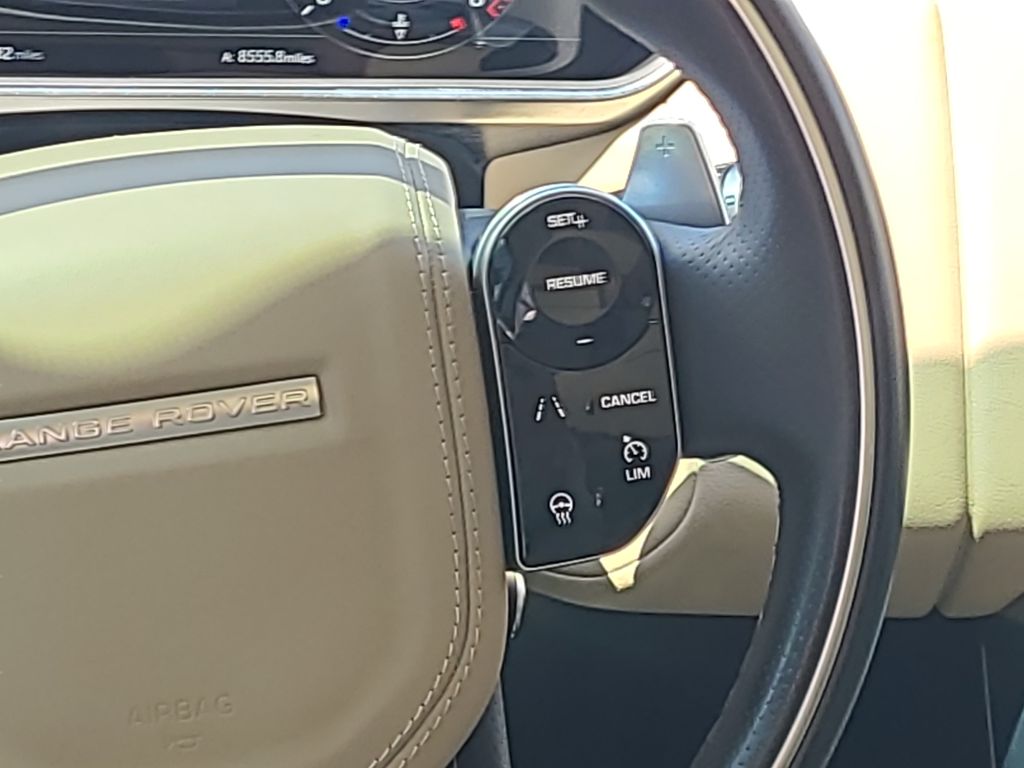 Used 2022  Land Rover HSE Silver Edition image 20