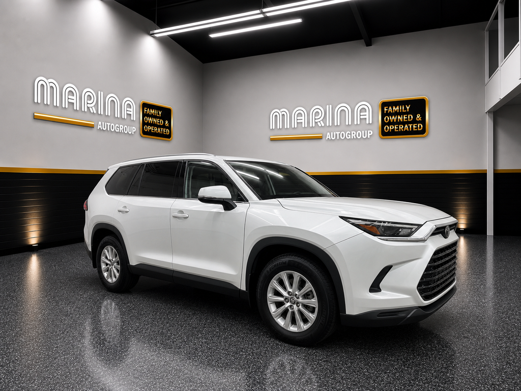 White (Wind Chill Pearl) 2024 Toyota Grand Highlander SUV / Crossover All-Wheel Drive 8-Speed Automatic