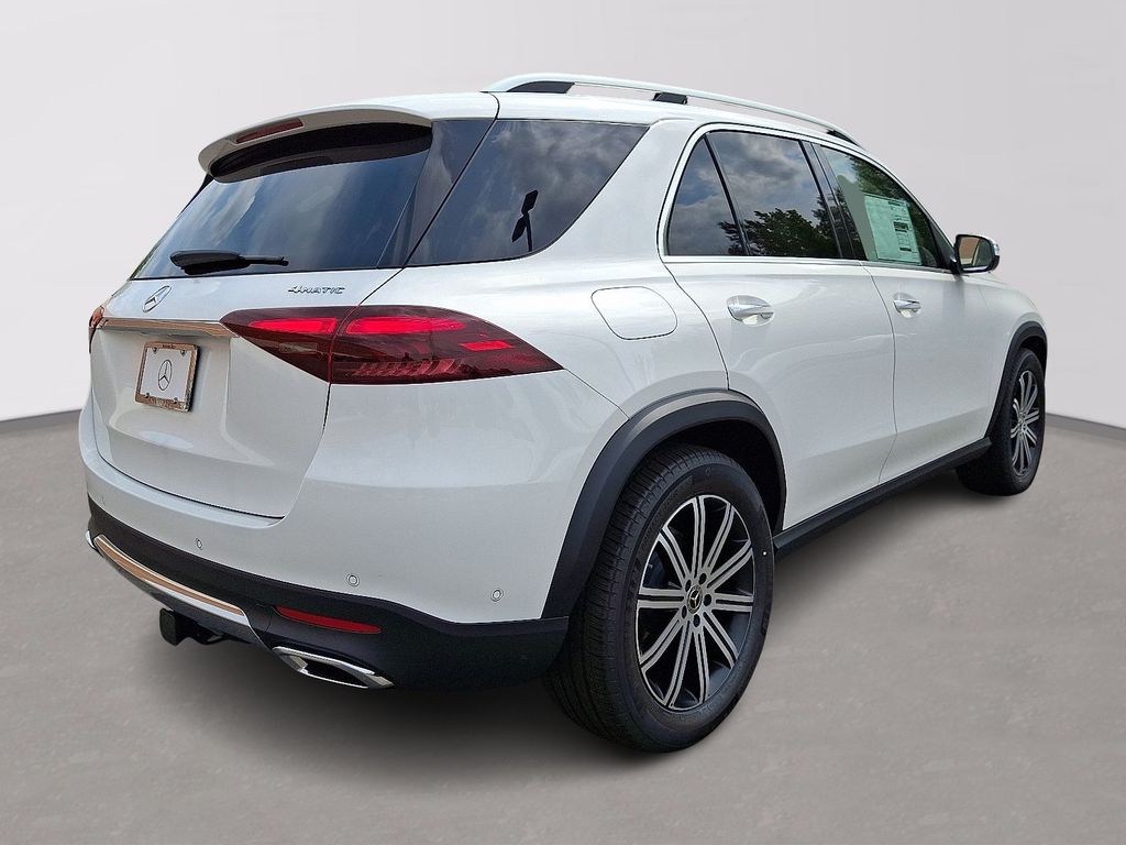 Thumbnail: 2026 Mercedes-Benz GLE - 3