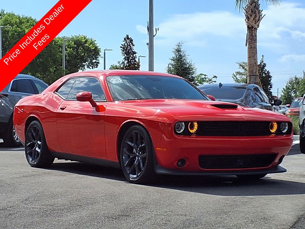 2023 Dodge Challenger GT Auto's photo