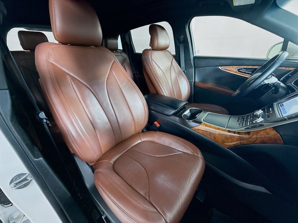 Thumbnail: 2018 Lincoln MKX - 28