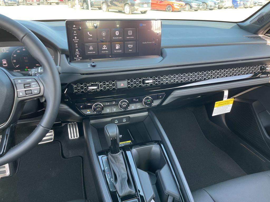 Thumbnail: 2025 Honda Accord - 10