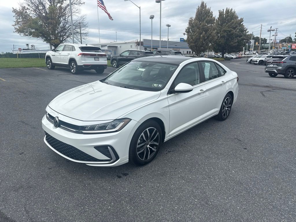 2026 Volkswagen Jetta 1.5T SE White at Sutliff Volkswagen