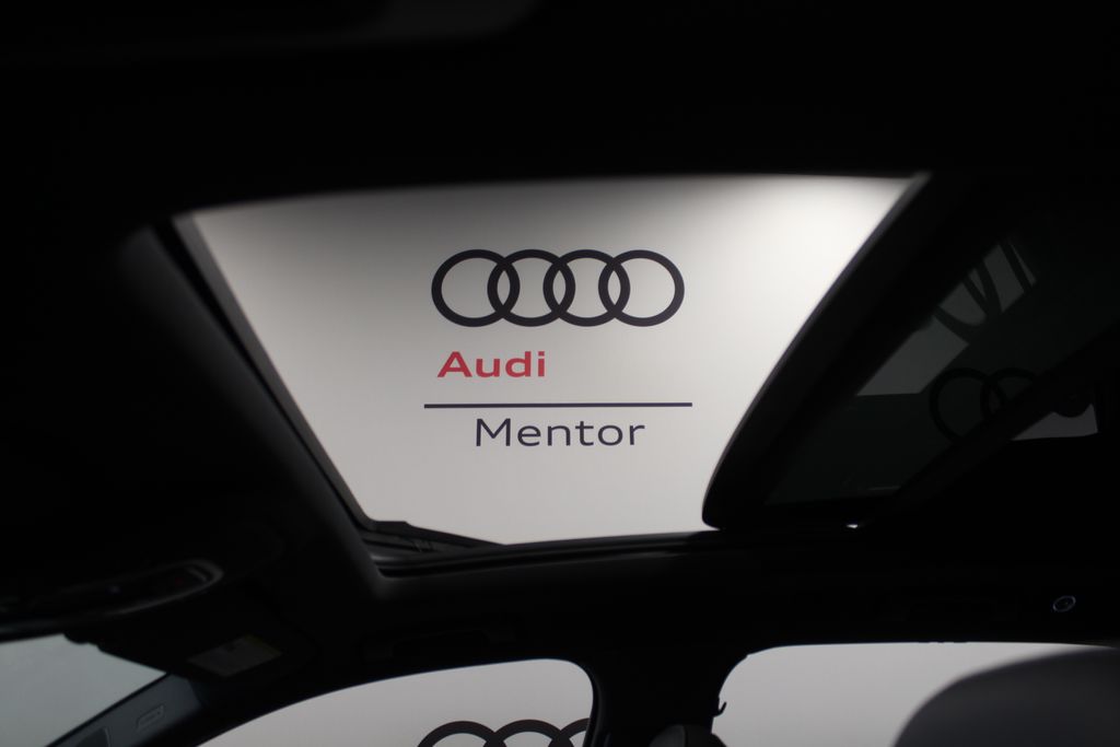 Thumbnail: 2026 Audi Q7 - 13