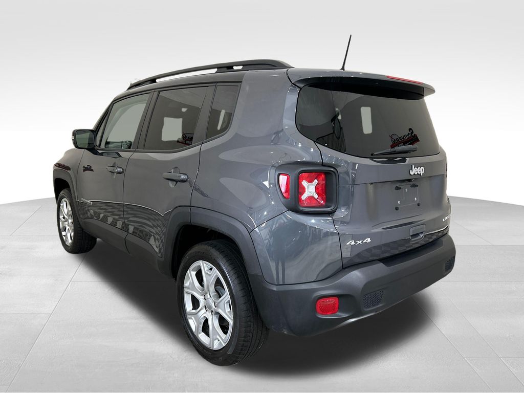 Certified Used 2023 Gray Jeep Limited image 3