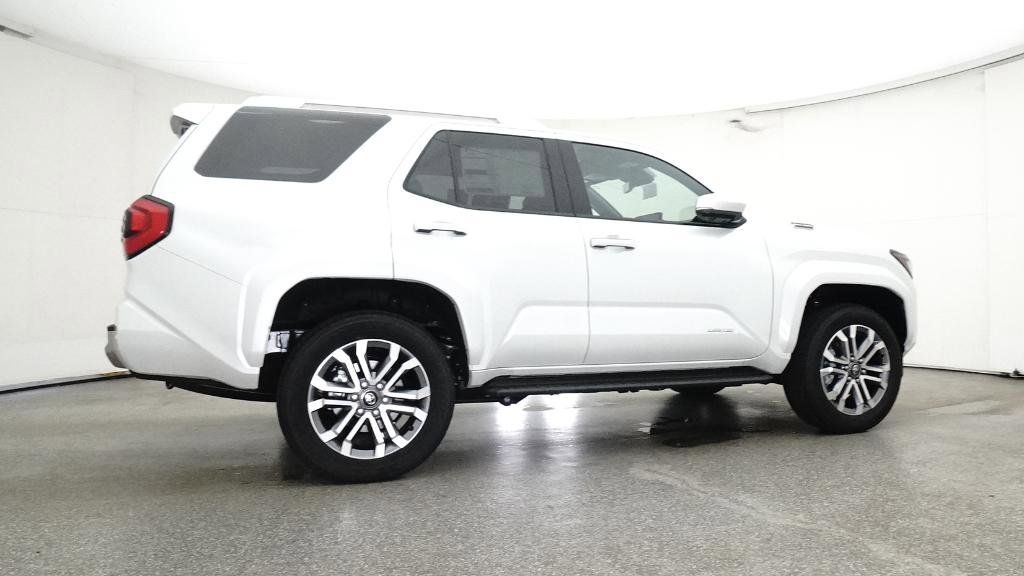 Thumbnail: 2025 Toyota 4Runner - 16