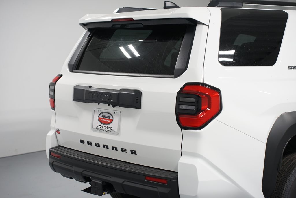 Thumbnail: 2025 Toyota 4Runner - 9