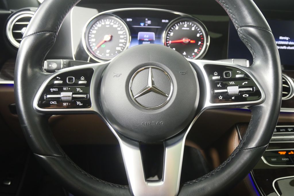 Thumbnail: 2019 Mercedes-Benz E-Class - 19