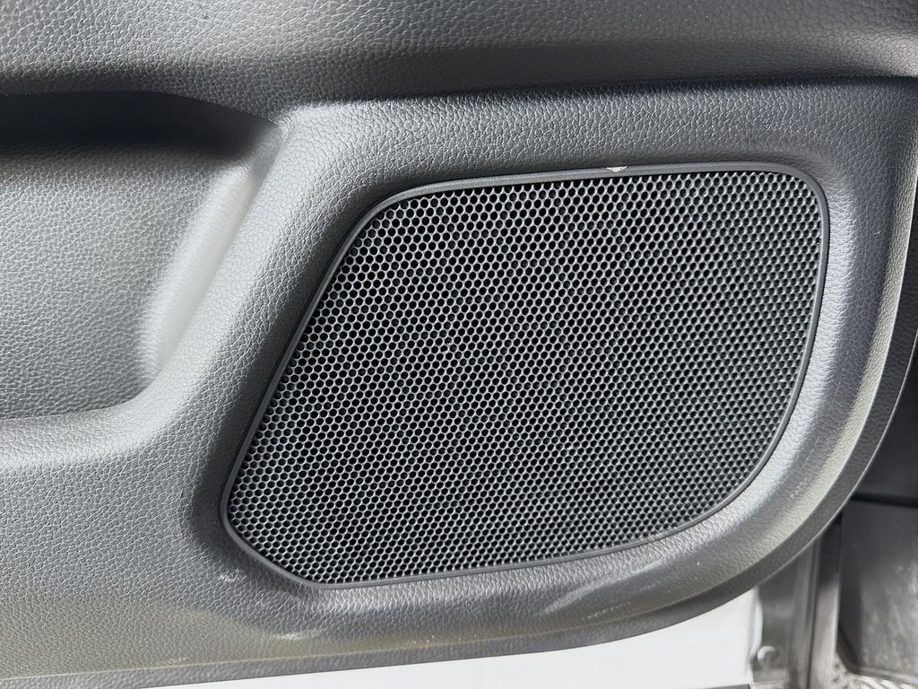 2025 Honda Pilot Elite 19