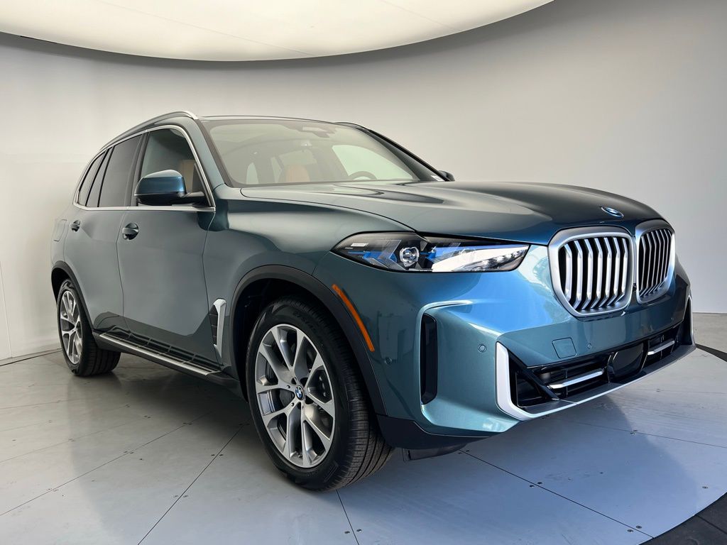 Thumbnail: 2026 BMW X5 - 2