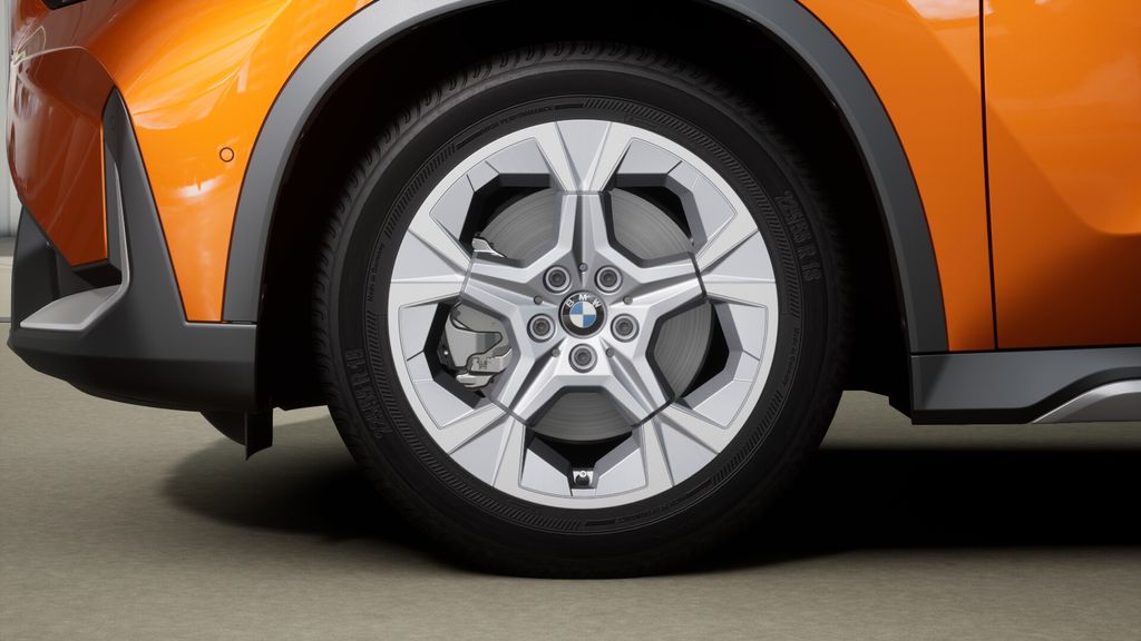 Thumbnail: 2025 BMW X1 - 30
