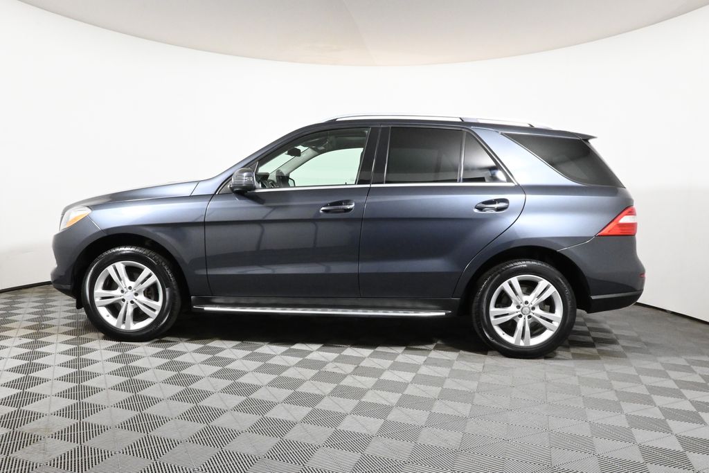 Thumbnail: 2015 Mercedes-Benz M-Class - 2