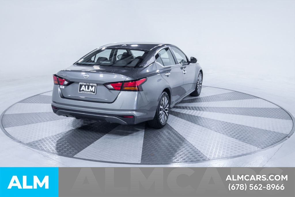 Used 2025 Gray Nissan 2.5 SV image 17