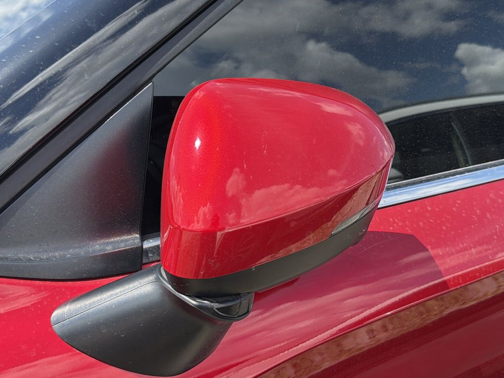 used 2025 Mitsubishi Outlander car, priced at $32,491