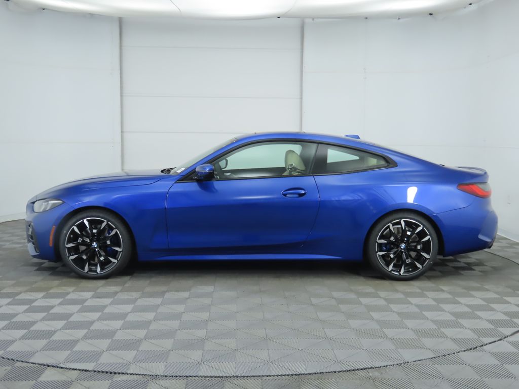 Thumbnail: 2026 BMW 4 Series - 8