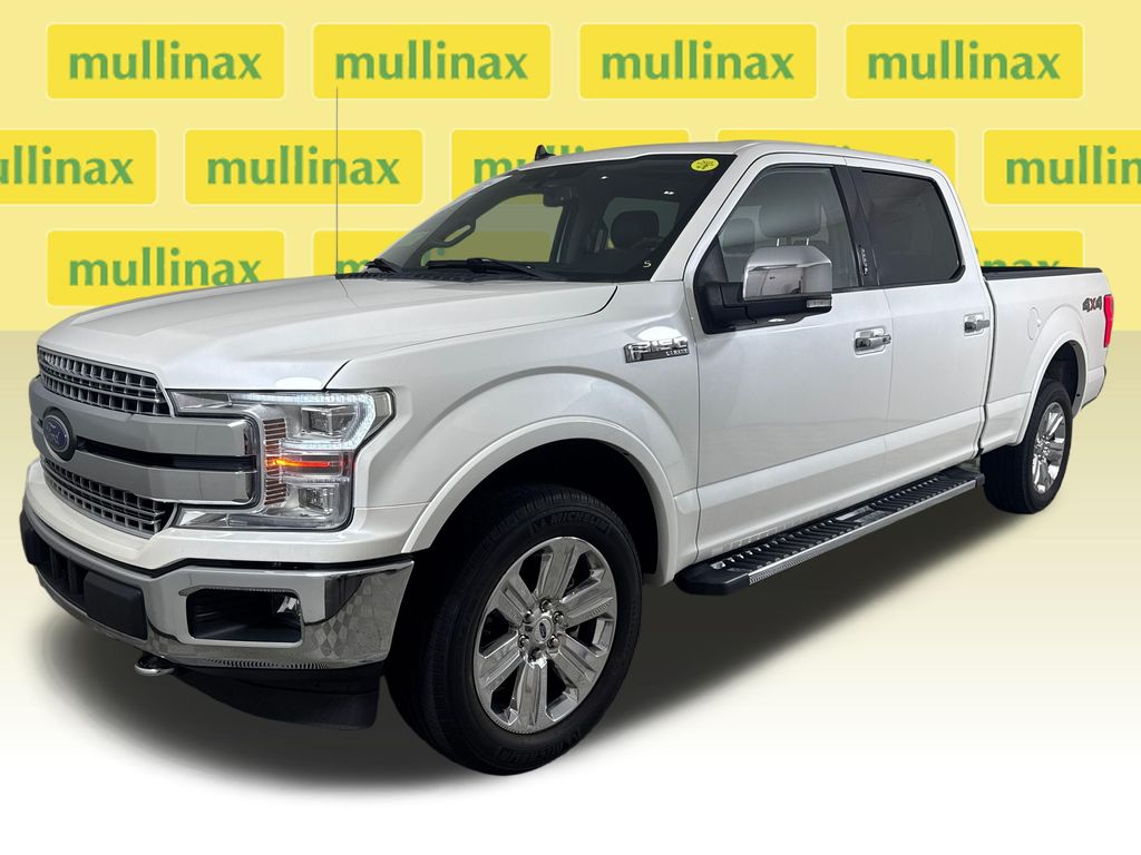 2019 White Platinum Clearcoat Metallic Ford F-150 Lariat 4X4 Truck