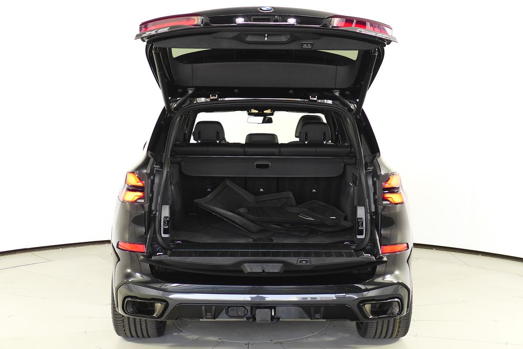Thumbnail: 2024 BMW X5 - 10