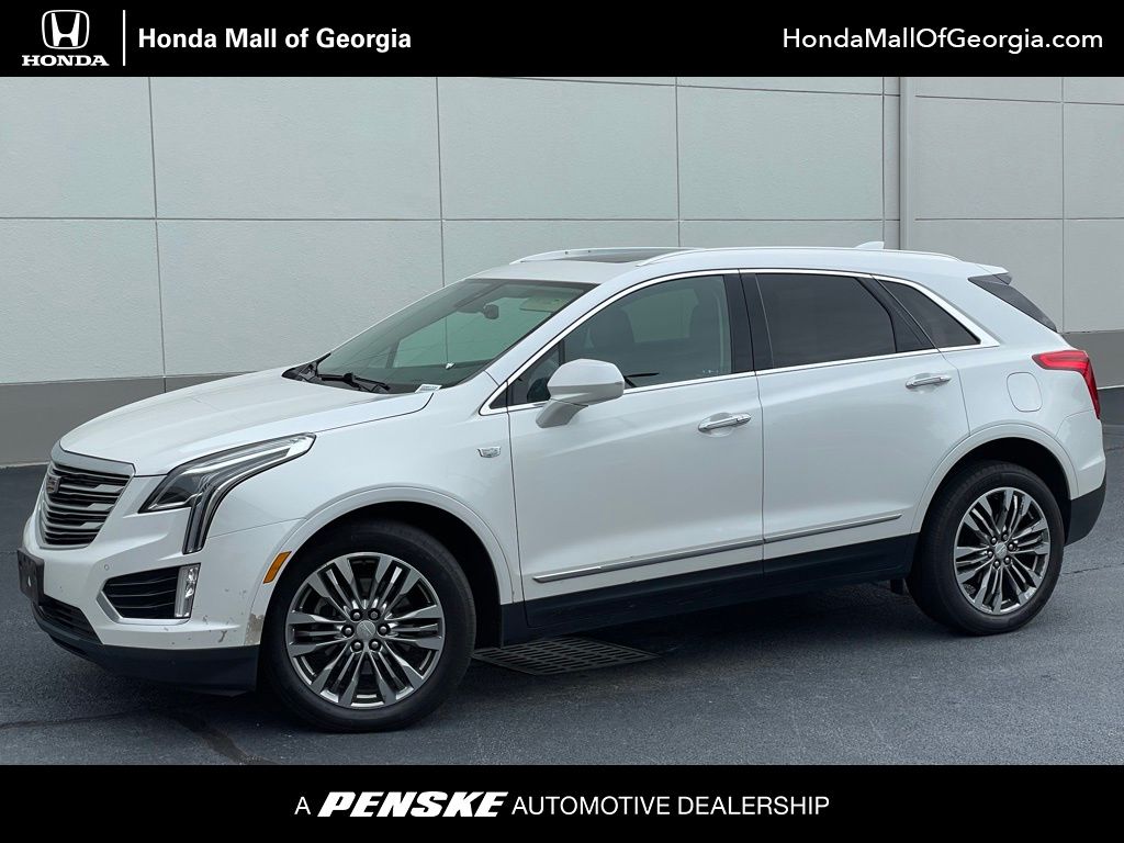 Thumbnail: 2017 Cadillac XT5 - 1