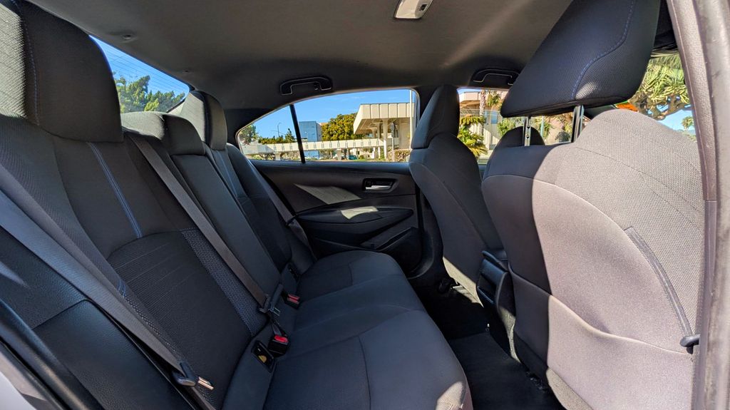 Used 2021 Toyota Corolla SE 4D Sedan