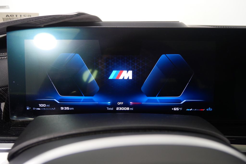 2024 BMW X5 M60i 21