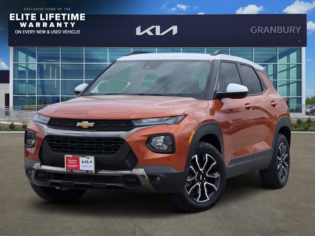 Vivid Orange Metallic 2022 Chevrolet Trailblazer SUV / Crossover Front-Wheel Drive Continuously Variable Transmission