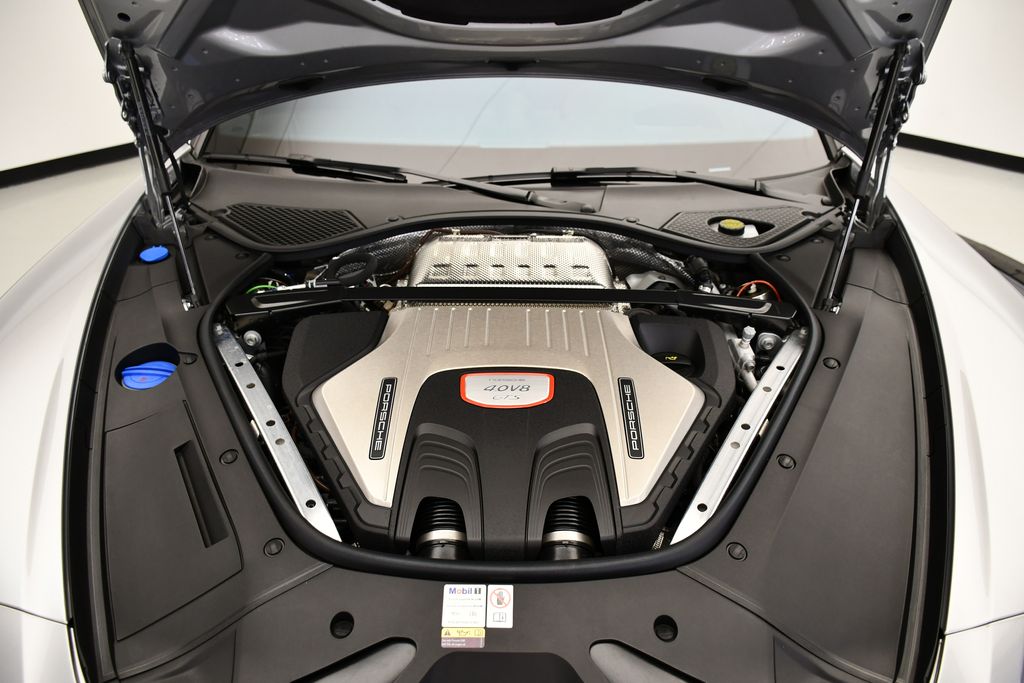 2023 Porsche Panamera GTS 12