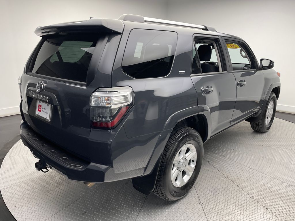 2024 Toyota 4Runner SR5 5