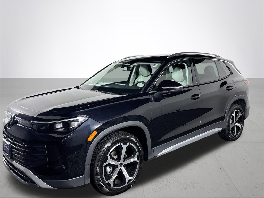 2025 Volkswagen Tiguan SE photo 2