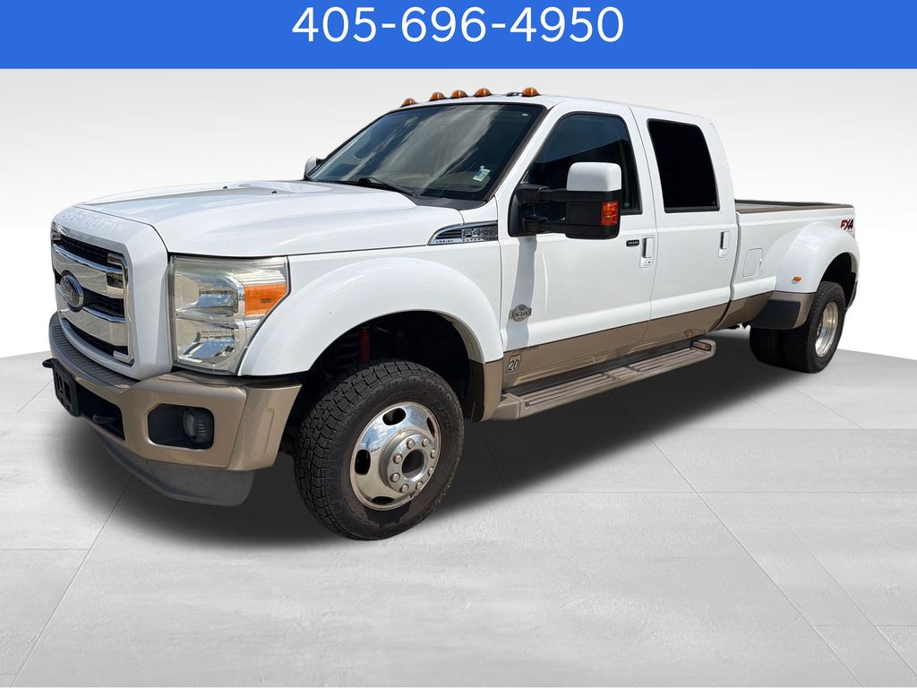  2014 Ford F-450 Super Duty King Ranch Crew Cab LB DRW 4WD   