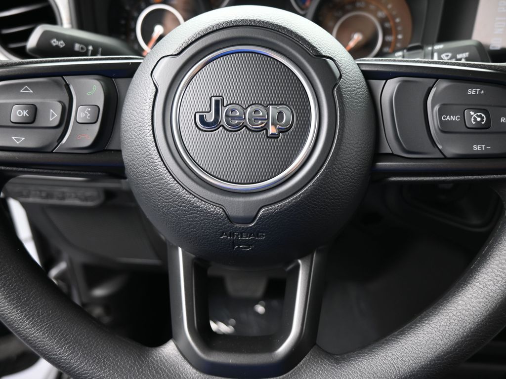 New 2026 Granite Crystal Metallic Clearcoat Jeep Sport image 23