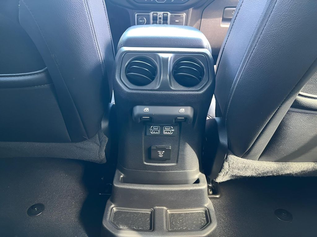 Used 2020 Jeep Wrangler SUV