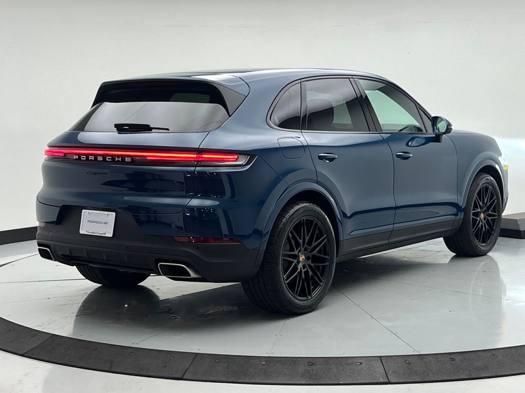 Thumbnail: 2026 Porsche Cayenne - 9
