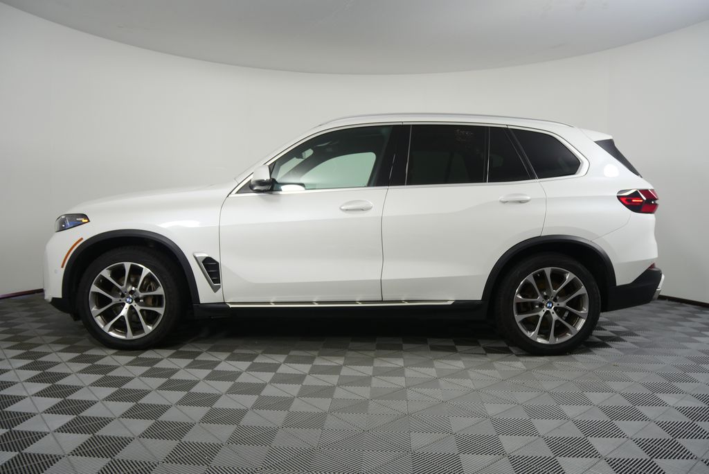 Thumbnail: 2024 BMW X5 - 6