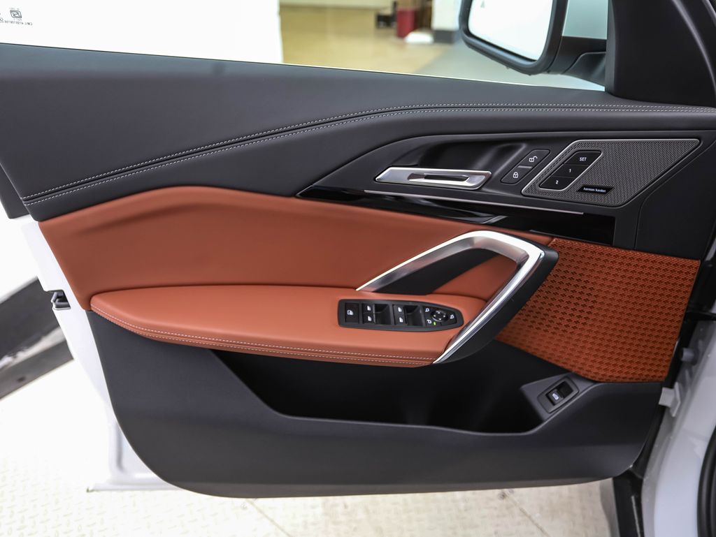 Thumbnail: 2026 BMW X1 - 9