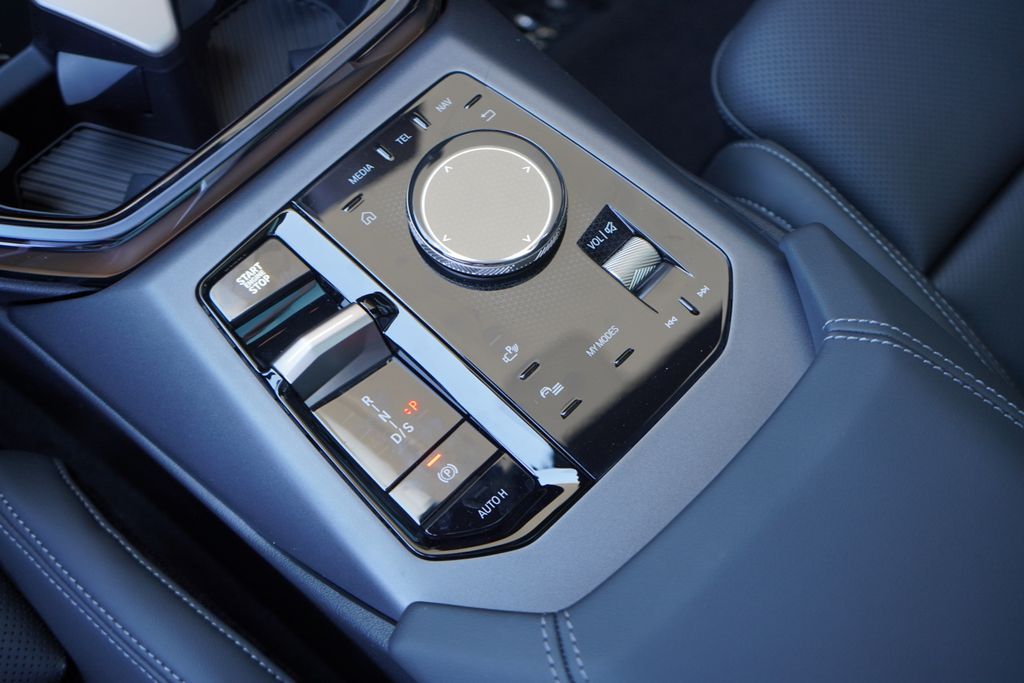 Thumbnail: 2025 BMW X3 - 18