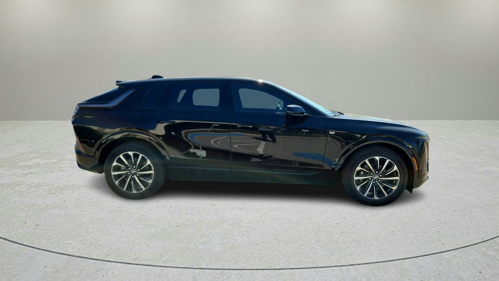 2025 Cadillac LYRIQ