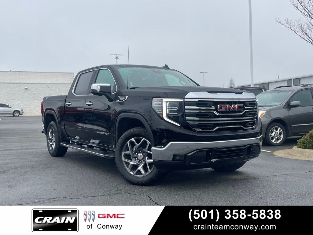 2026 GMC Sierra 1500 SLT Crew Cab 4WD
