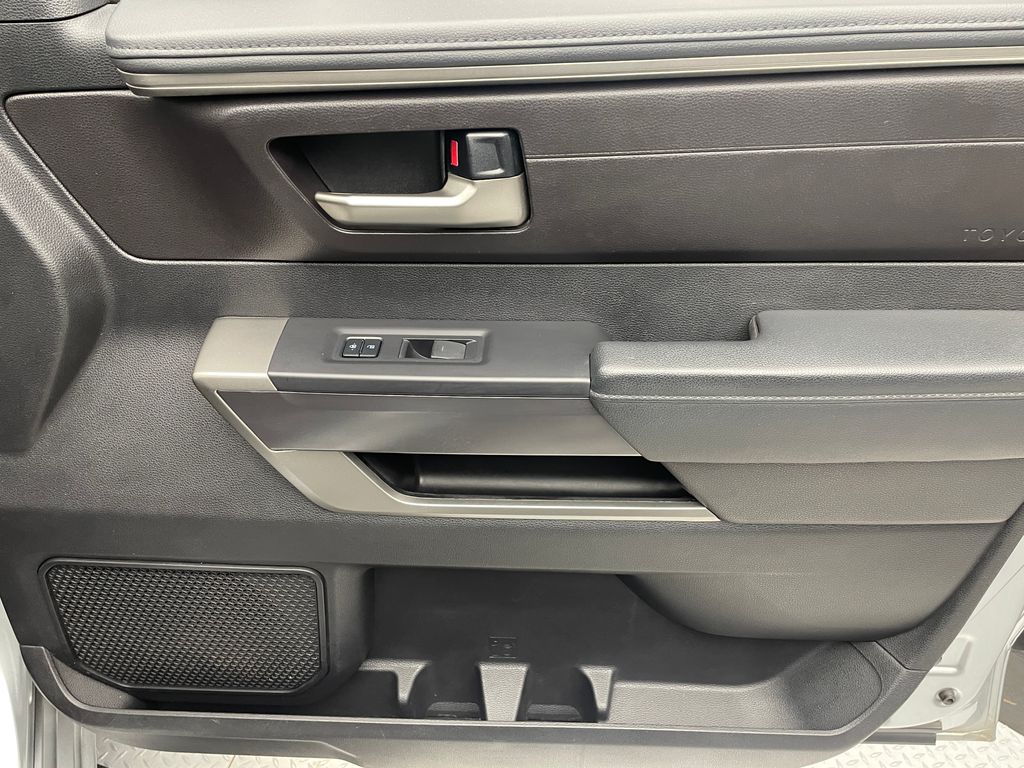 Thumbnail: 2023 Toyota Tundra - 15