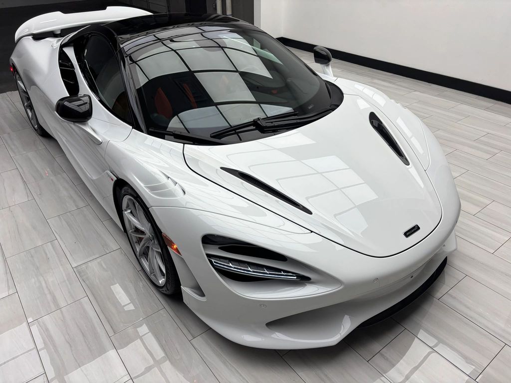 2024 McLaren 750S