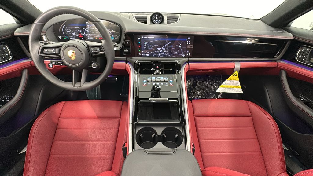 Thumbnail: 2025 Porsche Panamera - 15