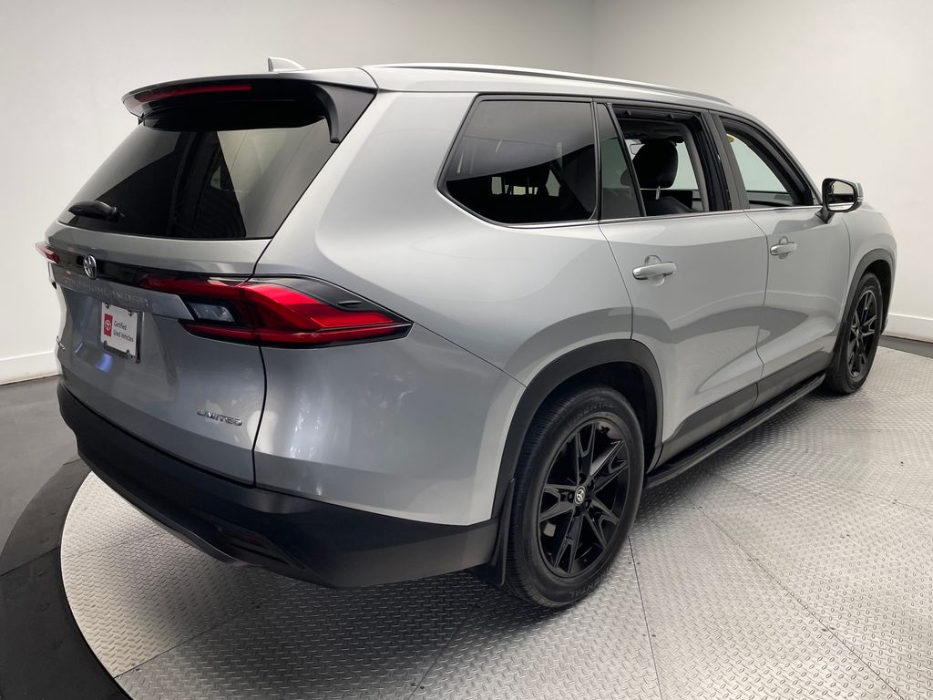 2024 Toyota Grand Highlander Limited 5