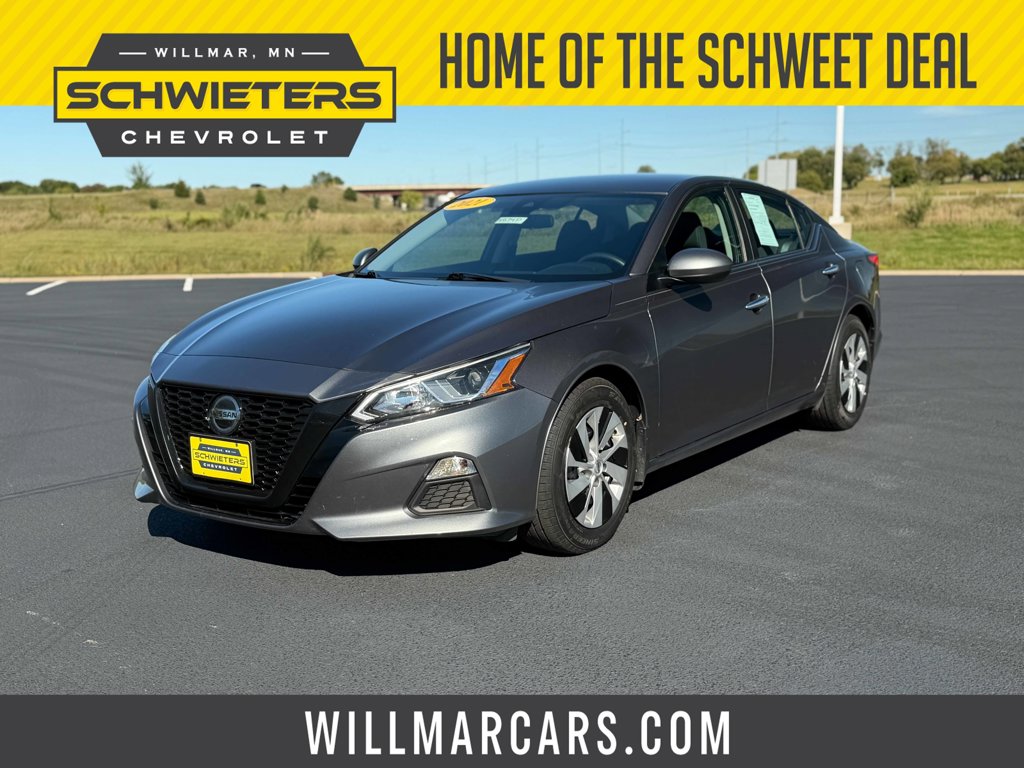 Gray (Gun Metallic) 2021 Nissan Altima Sedan Front-Wheel Drive Continuously Variable Transmission