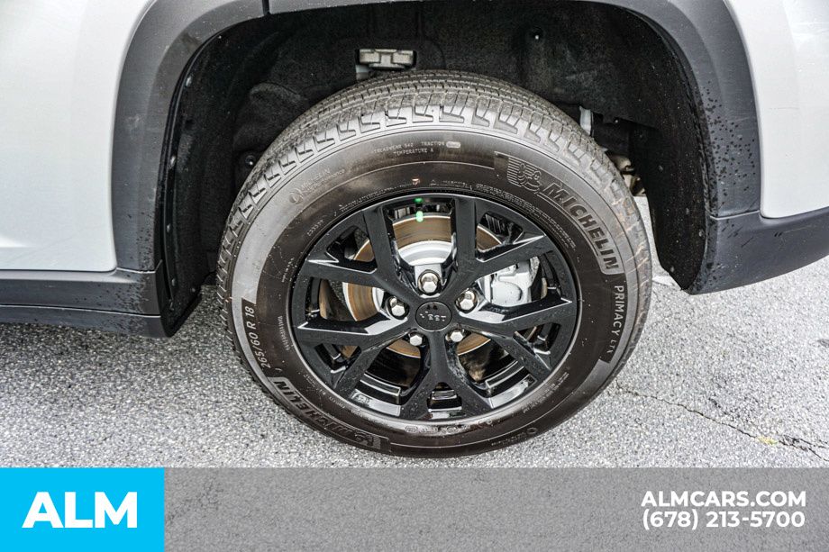 2025 Jeep Grand Cherokee Altitude - Photo 17