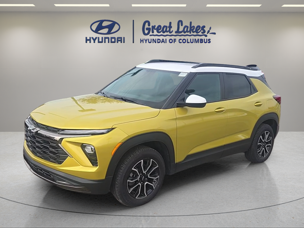 Nitro Yellow Metallic 2024 Chevrolet Trailblazer SUV / Crossover Four-Wheel Drive 9-Speed Automatic