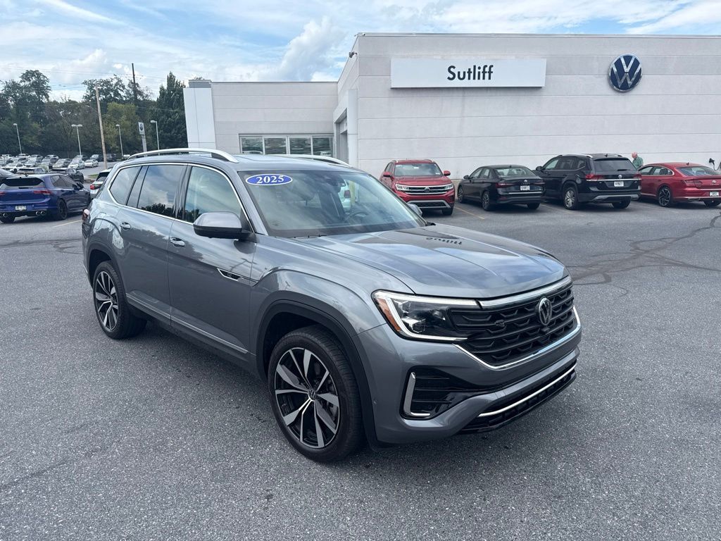 2025 Volkswagen Atlas 2.0T SEL Premium R-Line Gray at Subaru and VW of Moon Township
