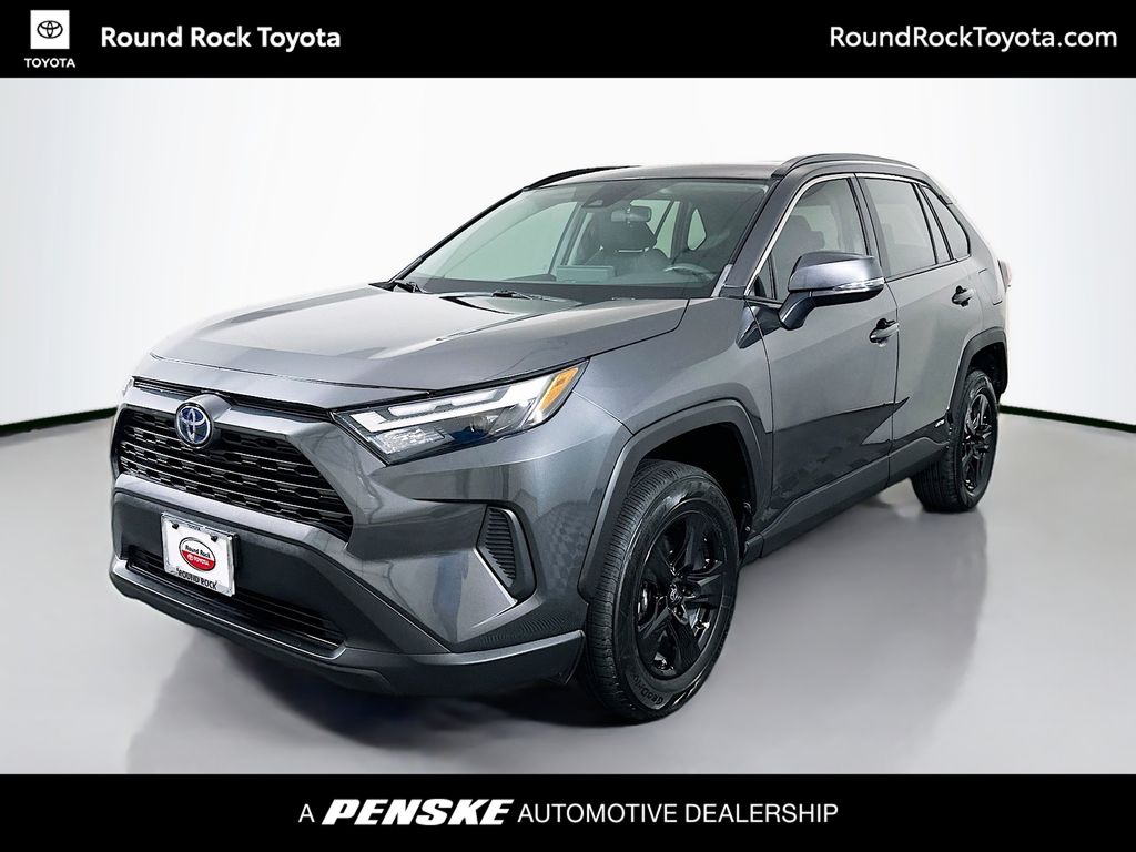 Thumbnail: 2022 Toyota RAV4 - 1