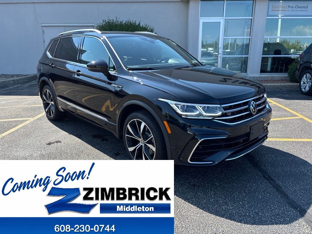 Deep Black 2024 Volkswagen Tiguan SUV / Crossover All-Wheel Drive 8-Speed Automatic