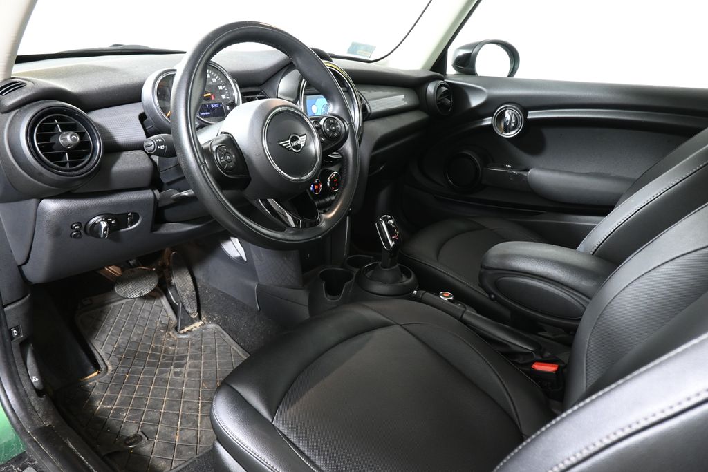 Thumbnail: 2020 MINI Cooper - 4