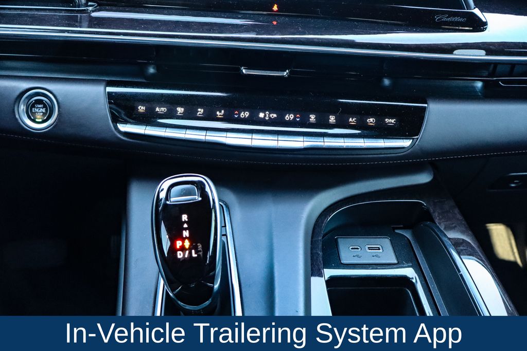 CadillacEscalade ESV33